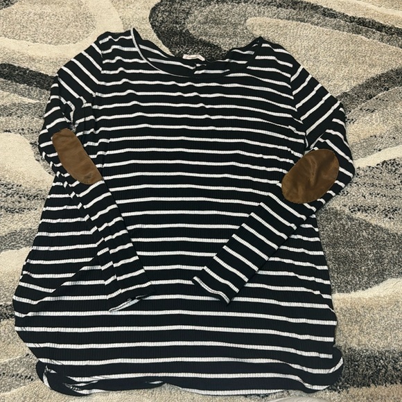 Sweet Pea Tops - Women’s striped long sleeve shirt